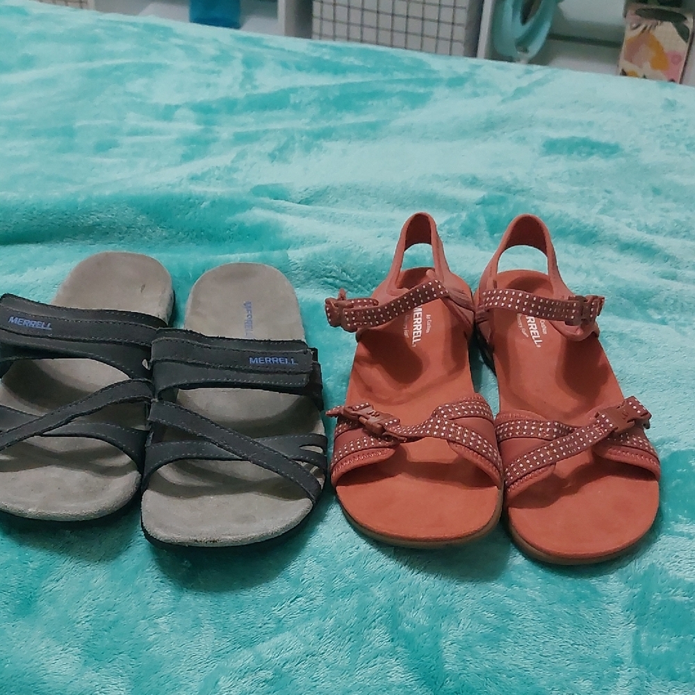 Bundle of Merrell Sandals Size 8